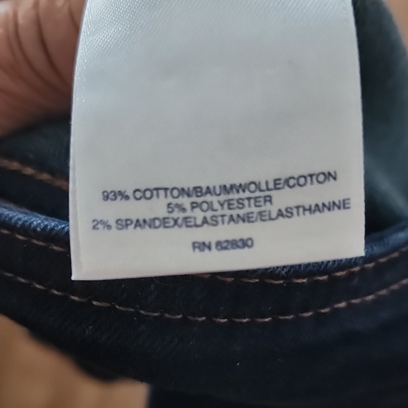 Lands' End Dark Wash Denim Pencil Skirt with Patch Pockets Sz 12 Casual Modest - Picture 8 of 10